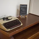 Hostel Poets *