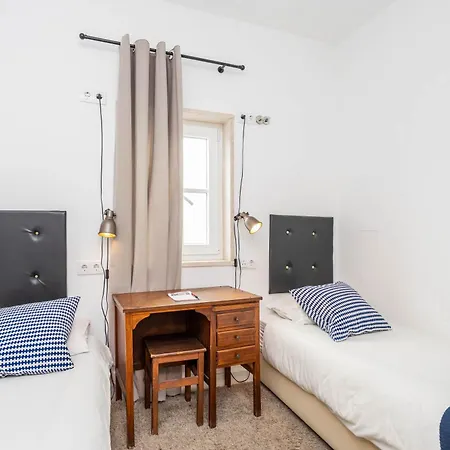 Vandrarhem Poets Lisboa